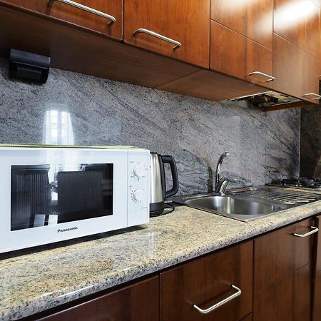 Mila Apartments Magenta Milan Bagian luar foto